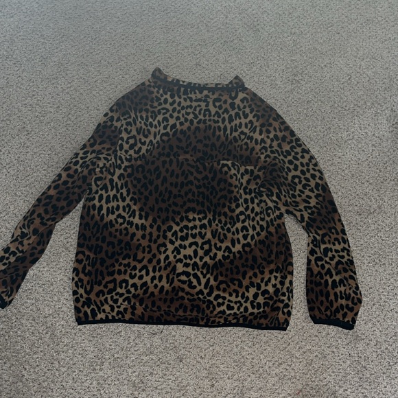 Lands End snap pullover leopard print - Picture 3 of 3